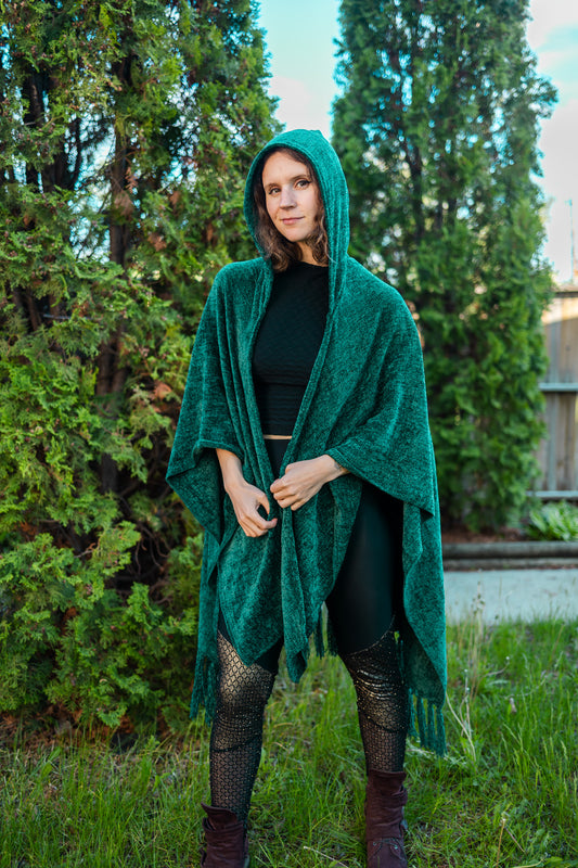 Shape Shifter Blanket Cape